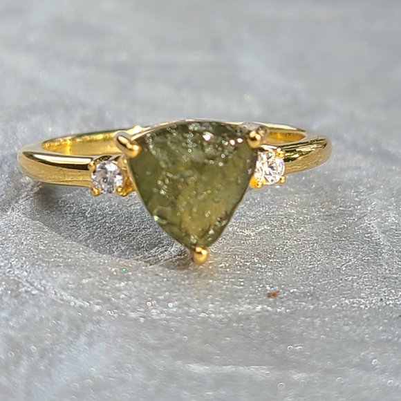 Moldavite ring size 8-Moldavite jewelry - Picture 5 of 9